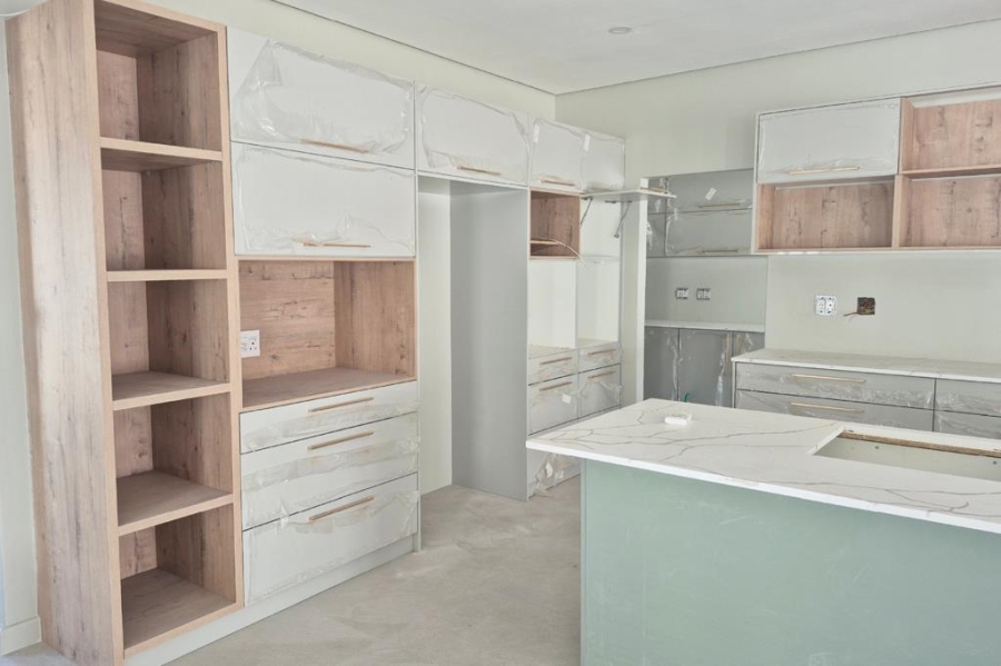 4 Bedroom Property for Sale in Sandown Western Cape